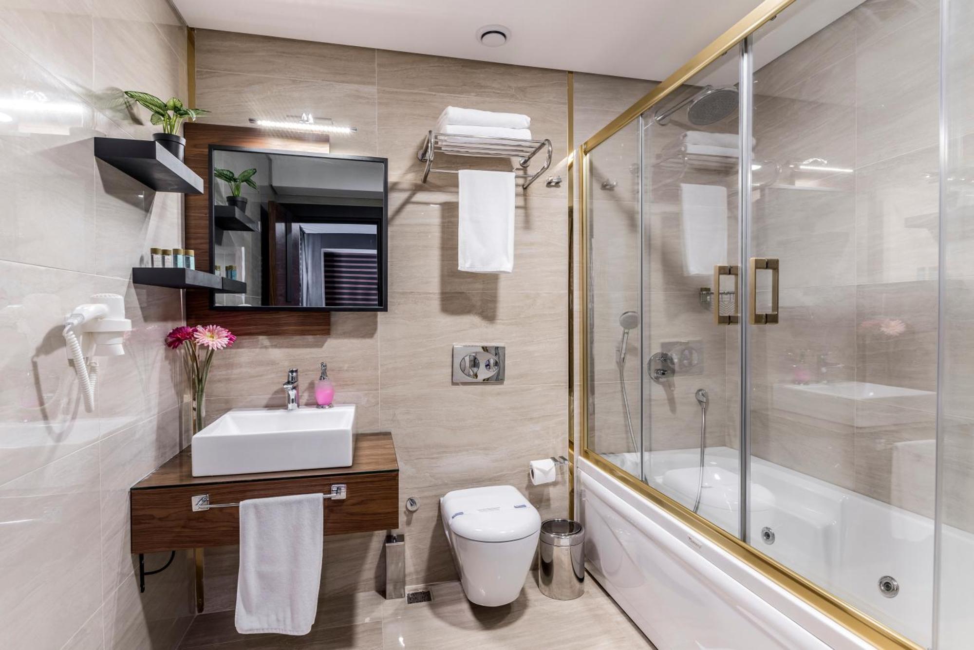 Aydinoglu Hotel Истанбул Екстериор снимка