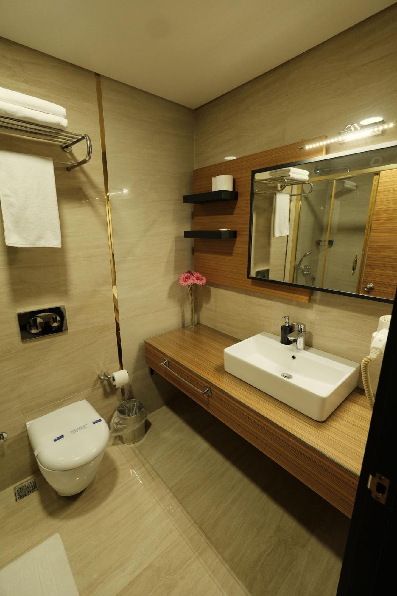 Aydinoglu Hotel Истанбул Екстериор снимка