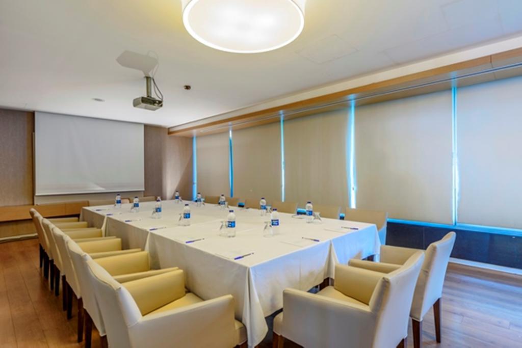 Aydinoglu Hotel Истанбул Екстериор снимка
