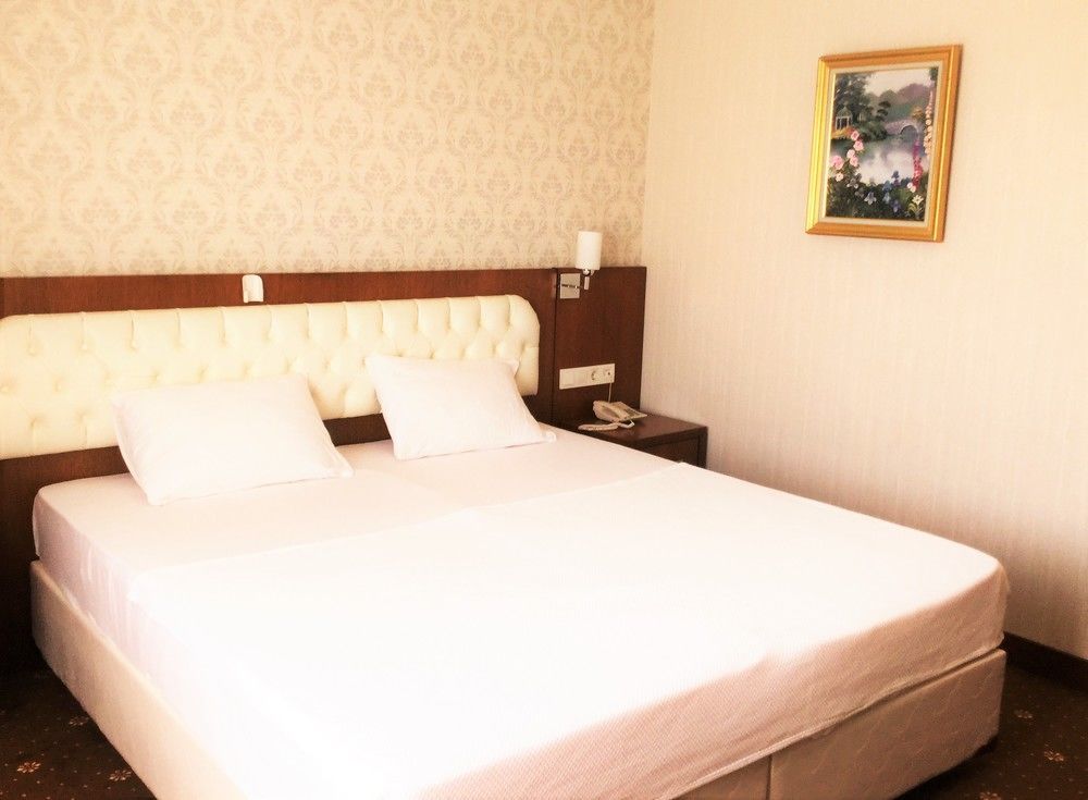 Aydinoglu Hotel Истанбул Екстериор снимка