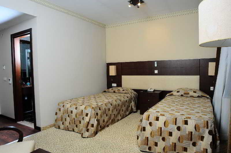 Aydinoglu Hotel Истанбул Екстериор снимка