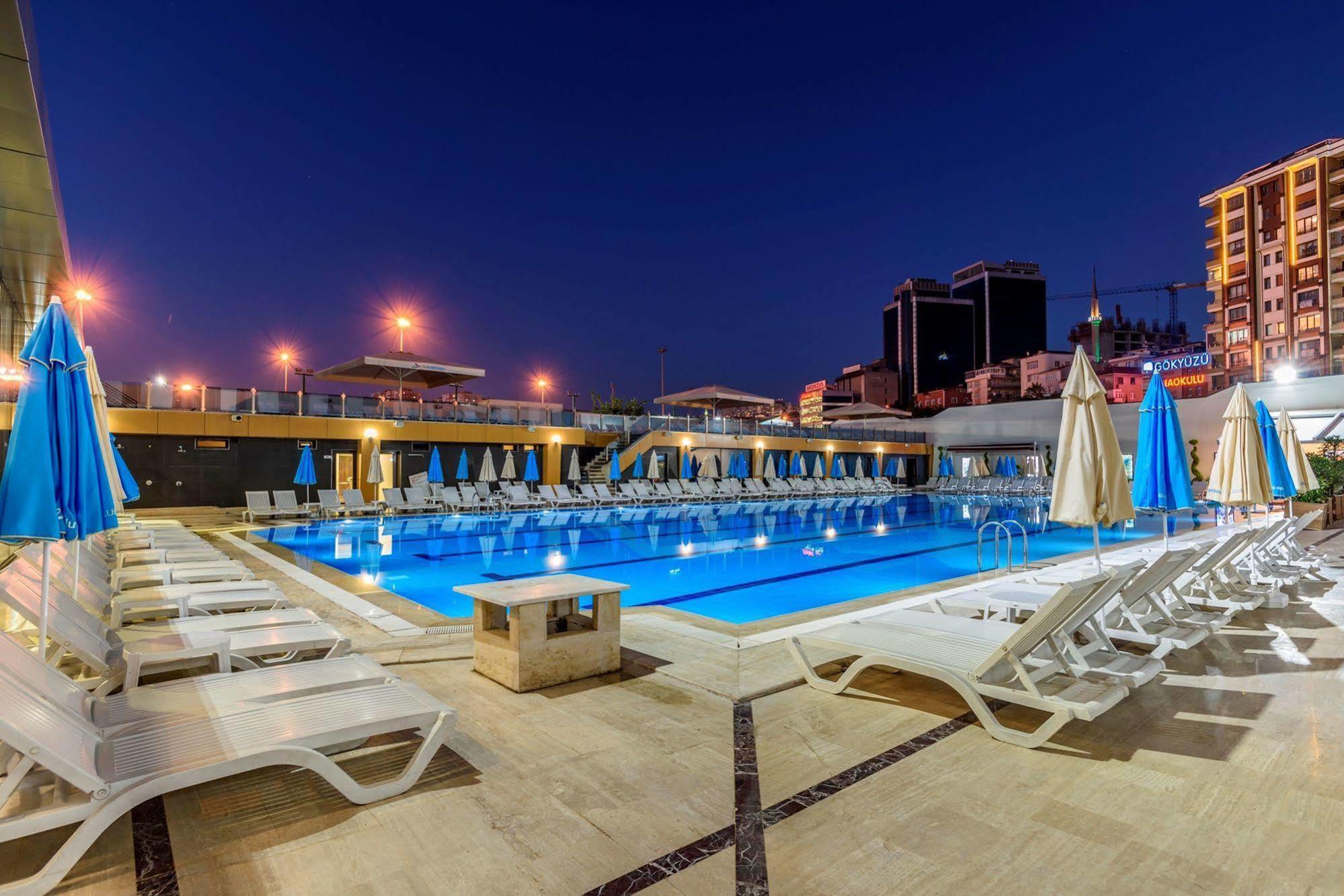 Aydinoglu Hotel Истанбул Екстериор снимка