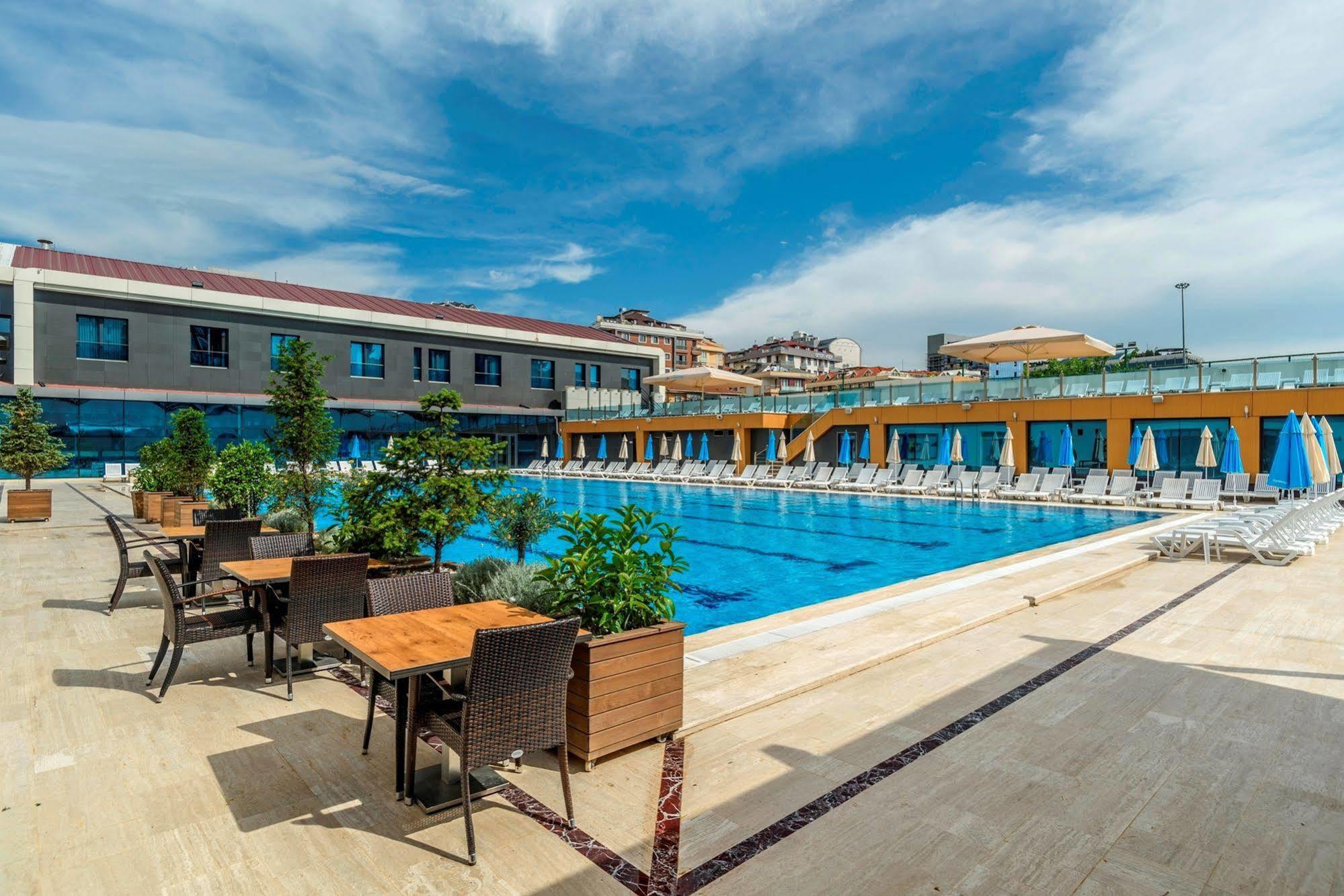 Aydinoglu Hotel Истанбул Екстериор снимка